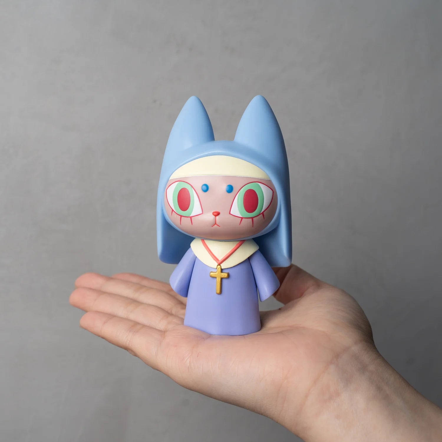 Badmeaw Maud Vinyl Figure with Glow Effect