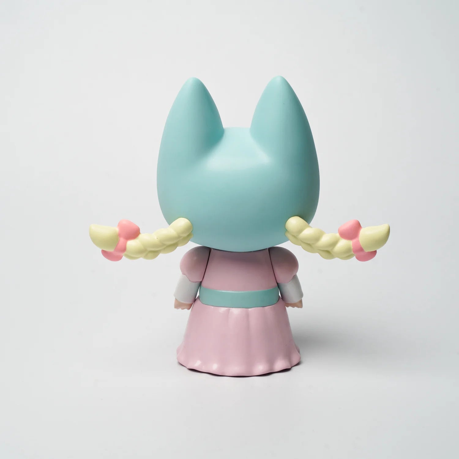 Badmeaw Bella Glow Soft Vinyl Figure with Header Card