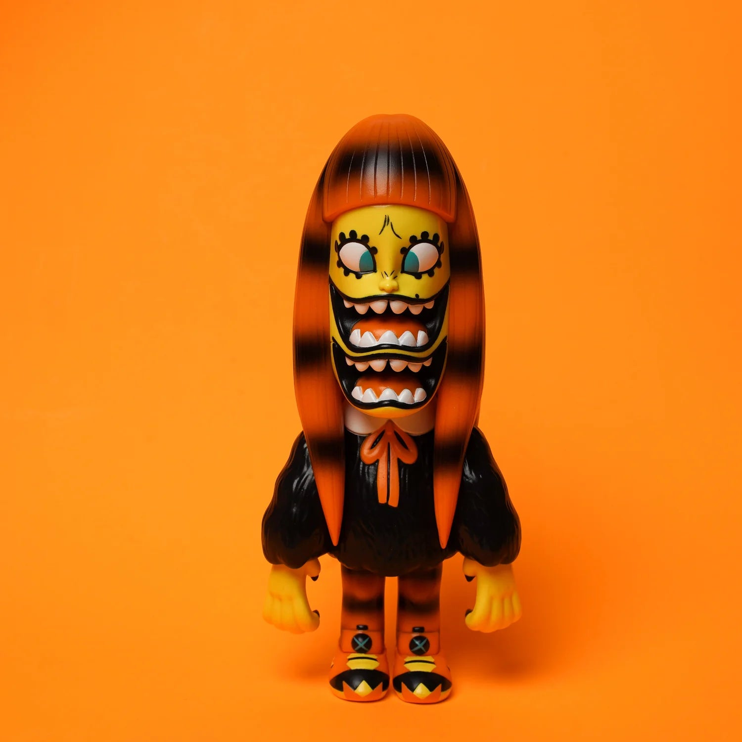 Gera Gera Multiple Mandible Lady Collectible Figure